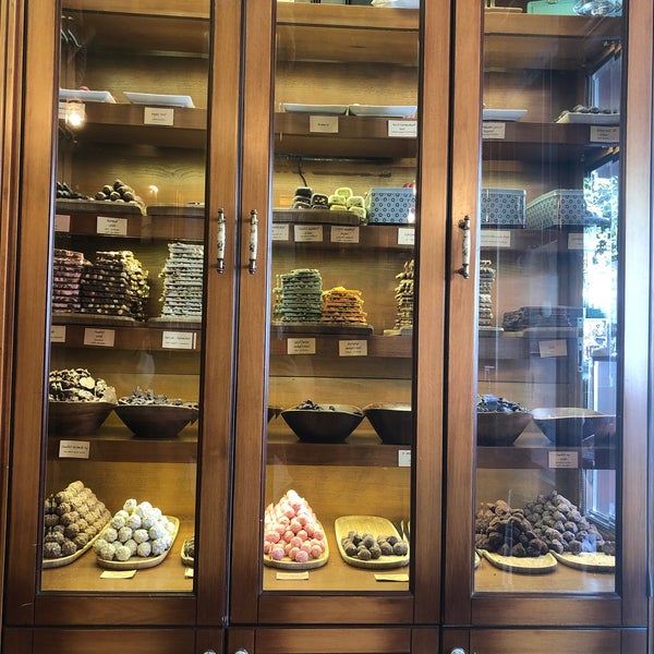7/23/2020 tarihinde Alper Ö.ziyaretçi tarafından Çikolata Dükkanı'de çekilen fotoğraf