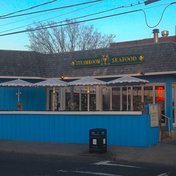The Steam Room Seafood Restaurant In Port Jefferson