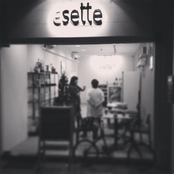 Photo taken at Esette Cafe by STFR on 1/3/2013