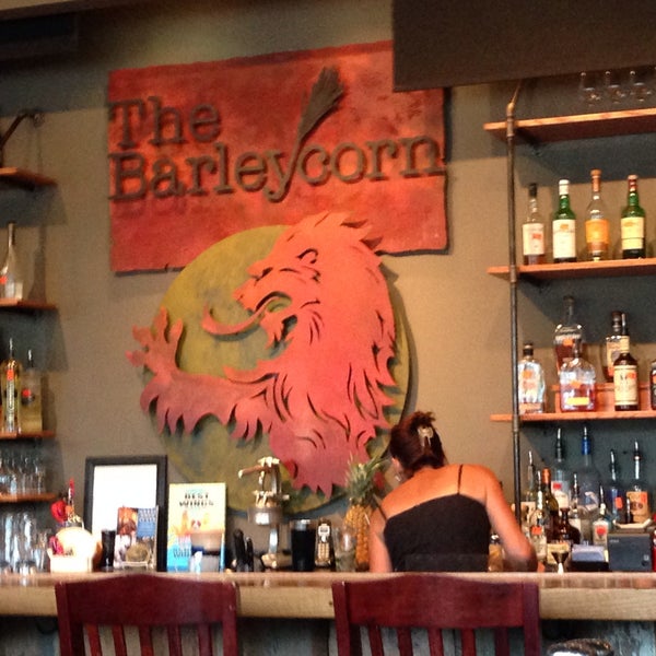 Photo taken at The Barleycorn by Marcelo E. on 7/13/2015
