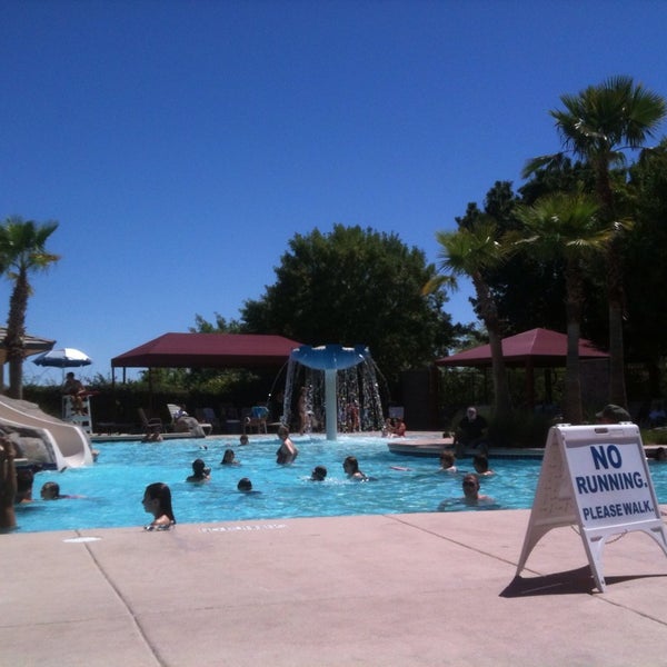 willows pool