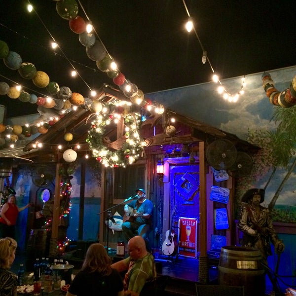12/24/2014にMarlon A.がGaspars Patio Bar &amp; Grilleで撮った写真