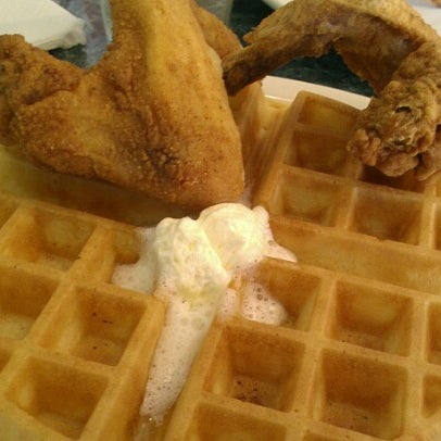 Photo taken at Kiki&#39;s Chicken And Waffles by Dee M. on 9/23/2012