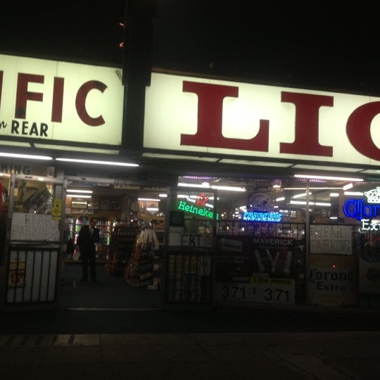 Photo taken at Pacific Liquor by Arman D. on 11/16/2012