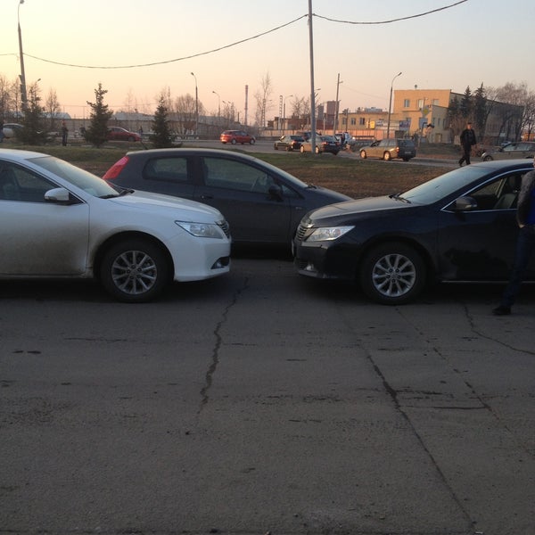 Наро фоминск ул пешехонова. Магистральная г. Совхозная полевской. Автомойка на тележной. Шиномонтаж на широкой улице москва.