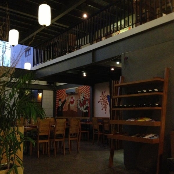 Das Foto wurde bei Zest Bistro &amp; Café von Nguyen T. am 3/2/2013 aufgenommen