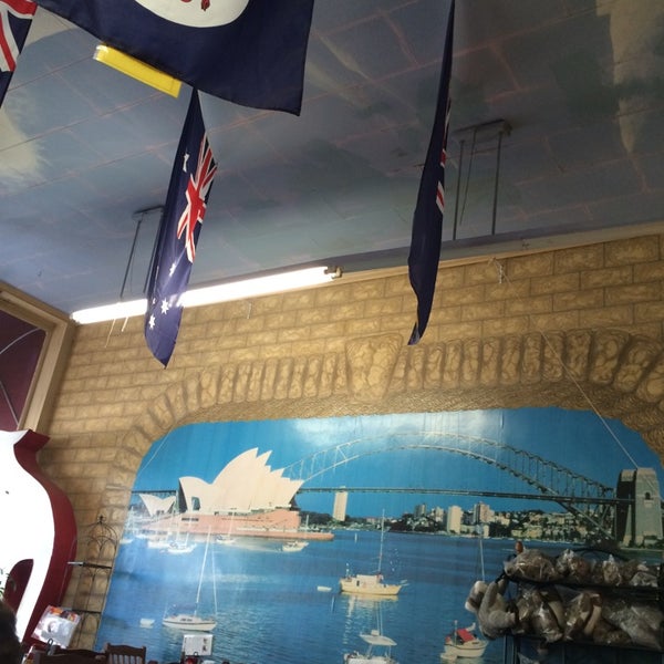 4/9/2014 tarihinde Andrew R.ziyaretçi tarafından Australian Bakery Cafe'de çekilen fotoğraf
