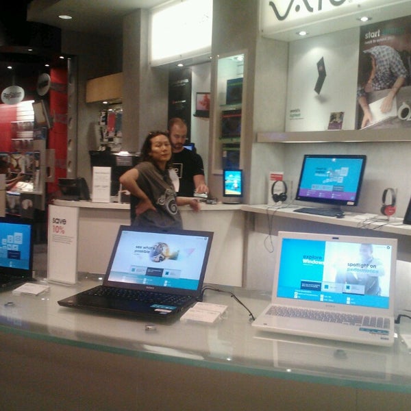 Sony Store (Now Closed) 13350 Dallas Pkwy