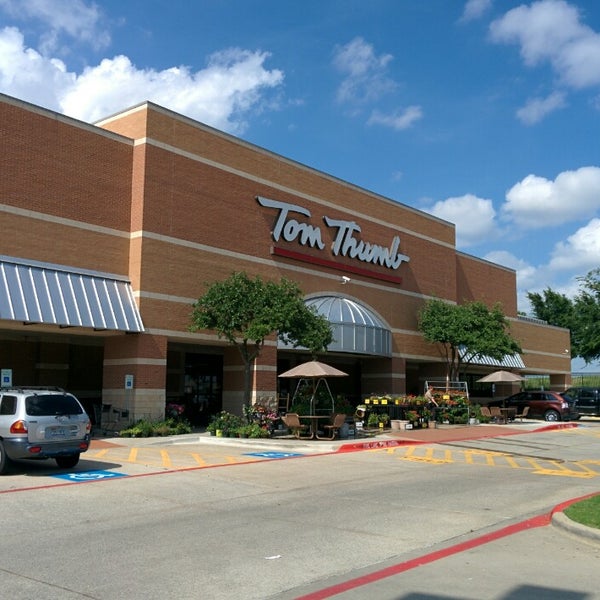Tom Thumb (Now Closed) Grocery Store