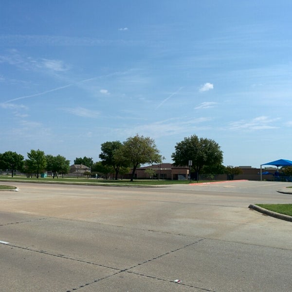 Photos At Garden Ridge Elementary School Elementary School In