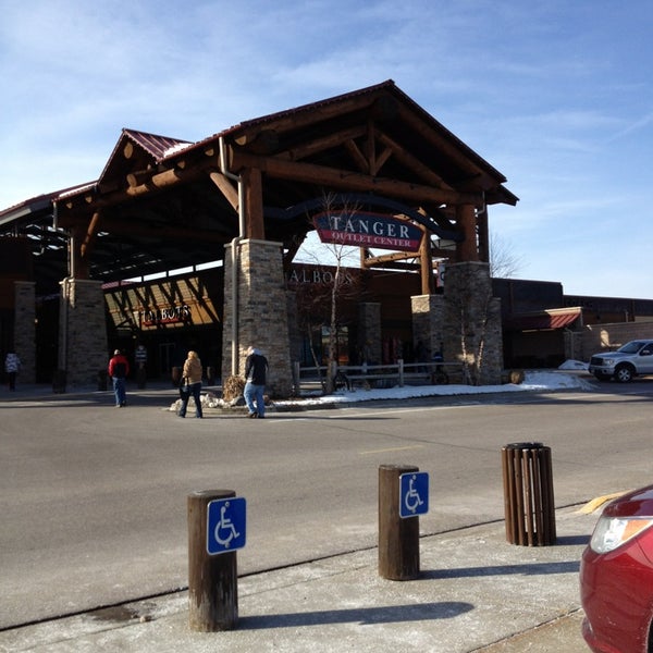Tanger Outlets at the Dells Outlet Mall