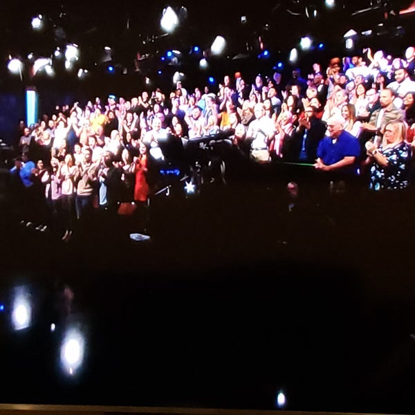 รูปภาพถ่ายที่ Jimmy Kimmel Live! โดย Erik F. เมื่อ 11/11/2019