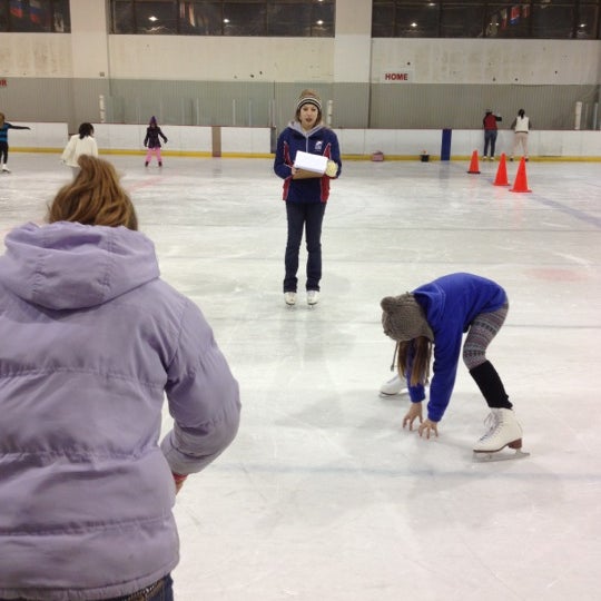 Спорт каток академия спорта