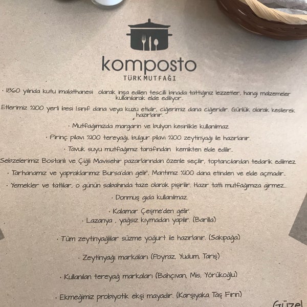 รูปภาพถ่ายที่ Komposto โดย Ebru Ş. เมื่อ 4/25/2018