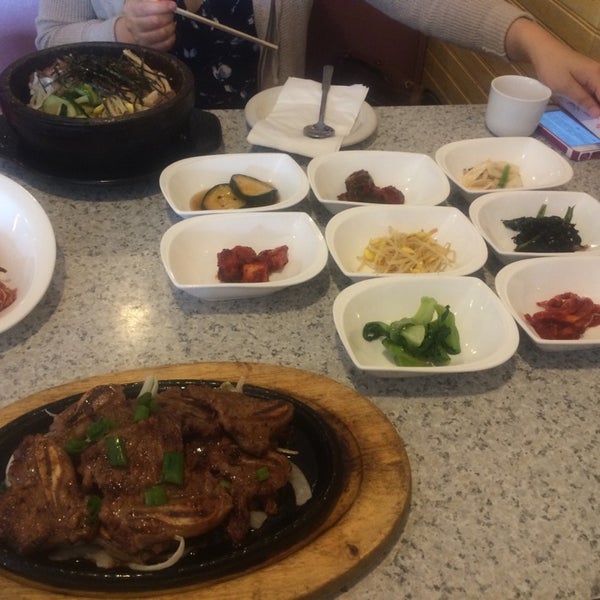 Foto diambil di Asian Kitchen Korean Cuisine oleh Vince S. pada 5/17/2014