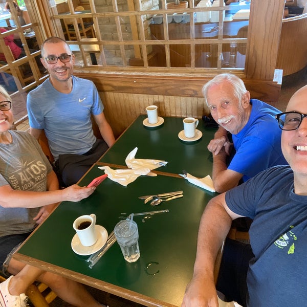 Rosemary Cafe and Family Dining 2133 S Sheridan Blvd