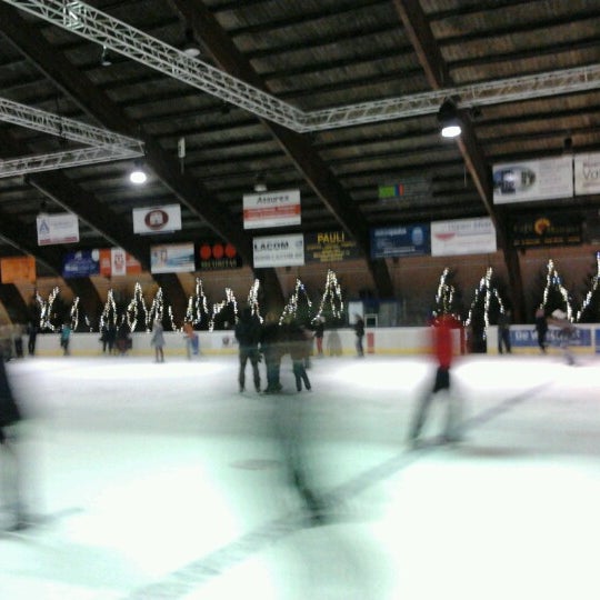 Photo taken at Skateworld by Floris V. on 12/12/2012