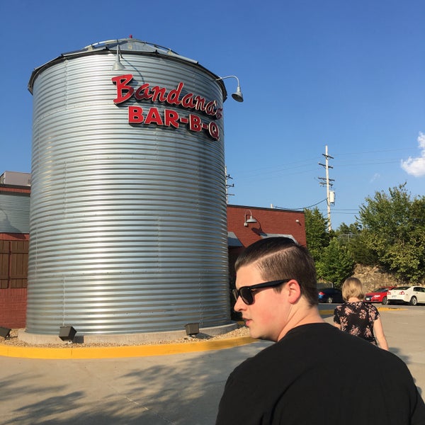 Bandana's BarBQ BBQ Joint