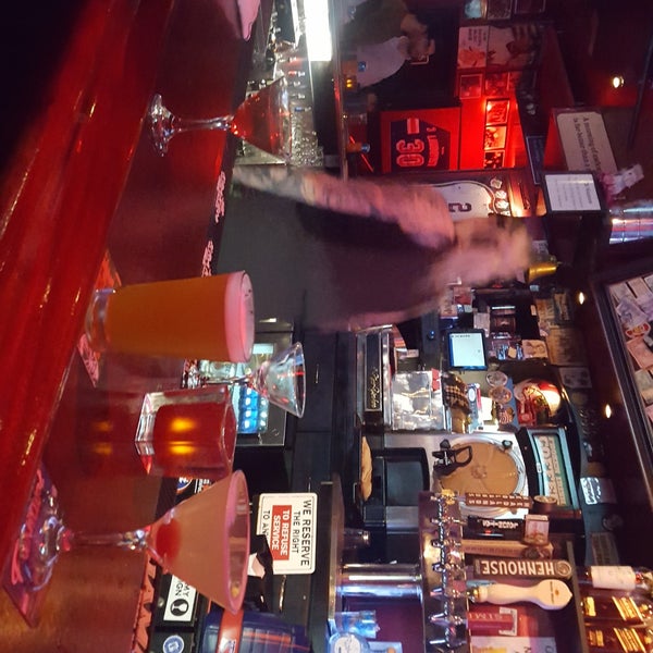 Das Foto wurde bei Ace&#39;s Bar von Stella B. am 7/21/2019 aufgenommen