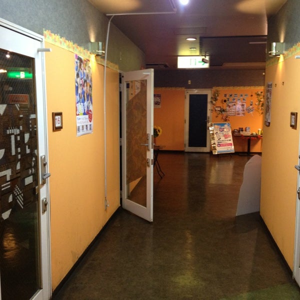 カラオケ Banban 松戸店 Bar De Karaoke En 松戸市