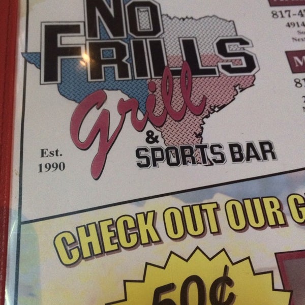 Снимок сделан в No Frills Grill &amp; Sports Bar - Fort Worth пользователем Jennifer S. 10/11/2013