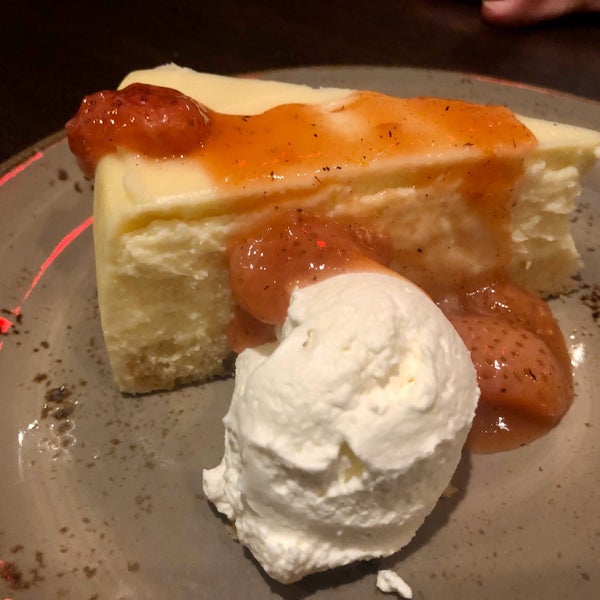 J. Gilbert’s WoodFired Steaks & Seafood Downtown Omaha 1010