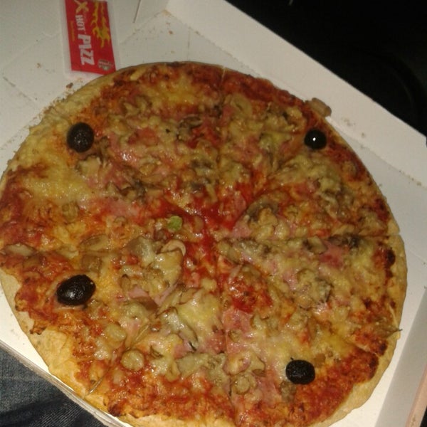 Pizza Pizza Hut New Menu Food Cafe Food Italian Food Photography