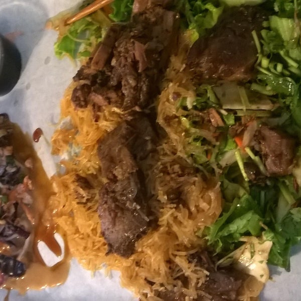 Much better experience this time around. Had a wonderful person help me pick out all the yummy food. Beef  brisket was absolutely delicious on cold noodles and salad