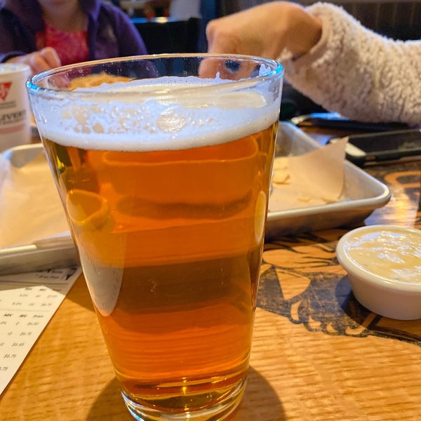 Photo taken at BJ&#39;s Restaurant &amp; Brewhouse by Andrew P. on 4/4/2021