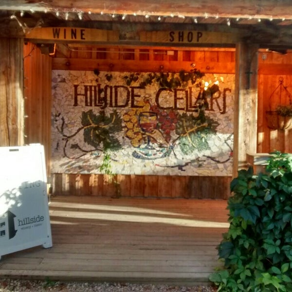 Photo taken at Hillside Winery by Mariana F. on 9/27/2015