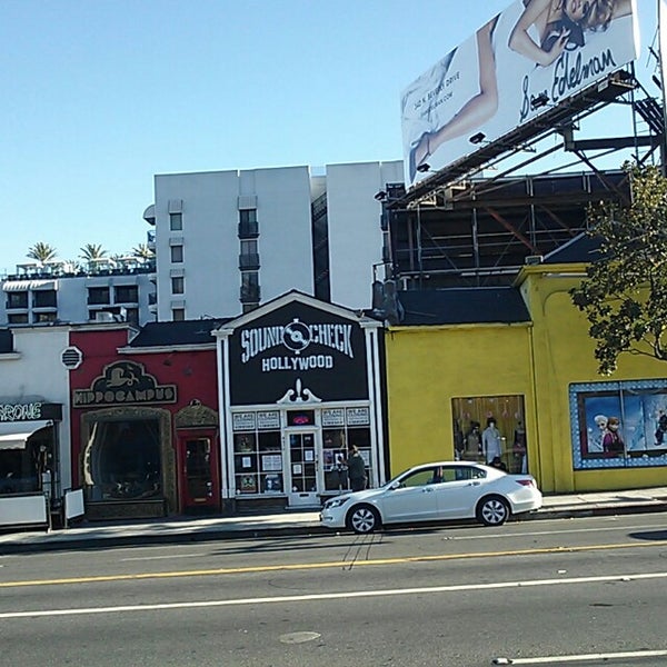 8/30/2014にTina B.がSoundCheck Hollywoodで撮った写真