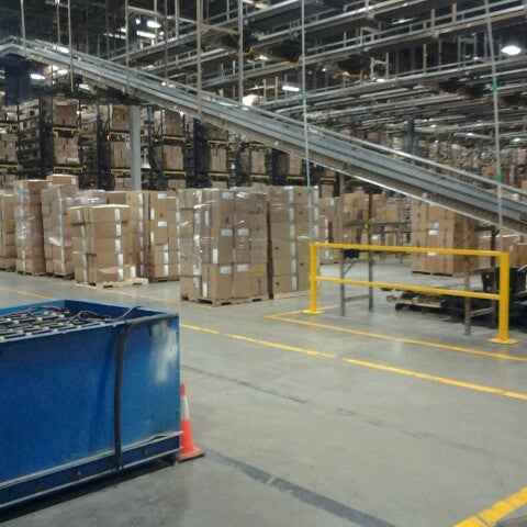nike warehouse on shelby drive