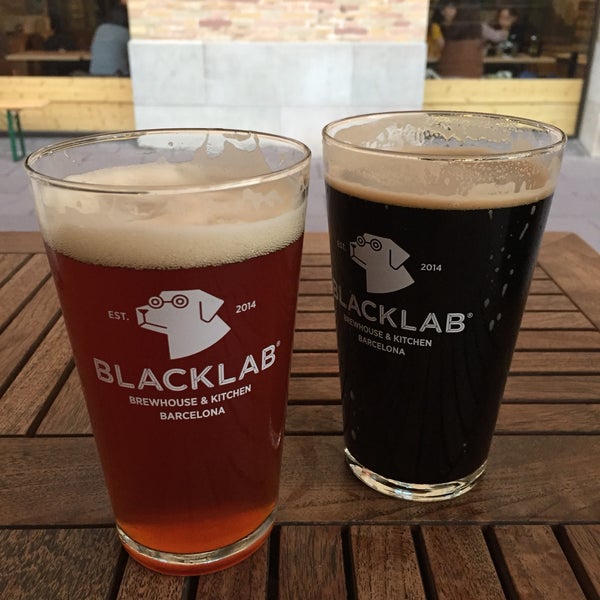 Photo taken at Black Lab Brewhouse &amp; Kitchen by Roger G. on 10/23/2016