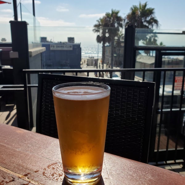 Photo taken at Pacific Beach AleHouse by Robert W. on 8/7/2021