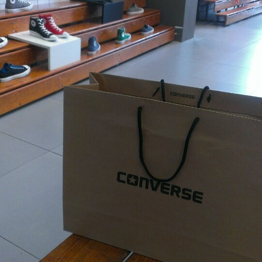 tienda converse jockey plaza