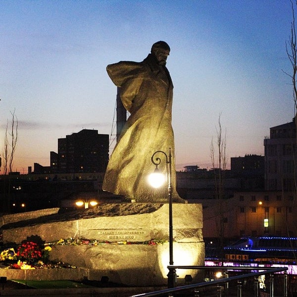 Памятник тарасу шевченко в москве