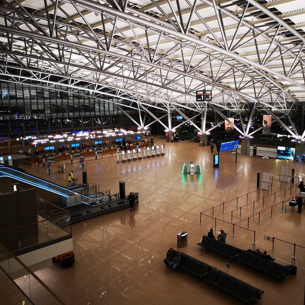 Foto tirada no(a) Hamburg Airport Helmut Schmidt (HAM) por Janina L. em 10/18/2018