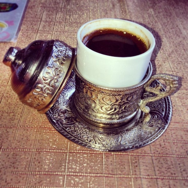Das Foto wurde bei Melita Şark Sofrası Cafe &amp; Restaurant von Onur Y. am 7/28/2013 aufgenommen