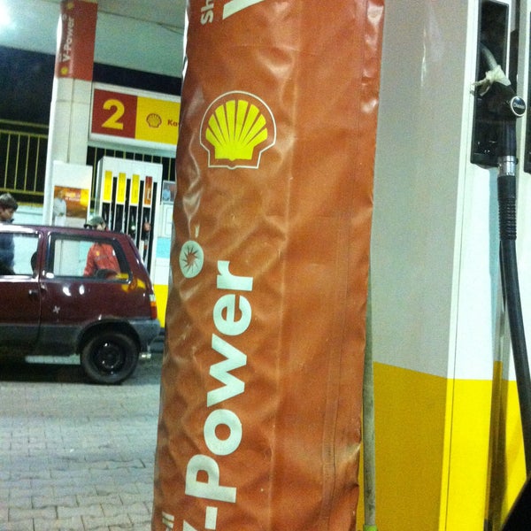 Photo taken at Shell by Анна А. on 5/6/2013