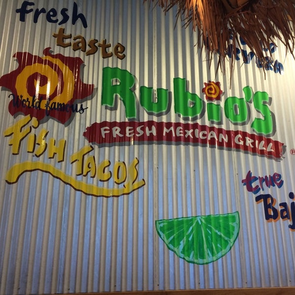 Photo taken at Rubio&#39;s Coastal Grill by Jason G. on 8/23/2014