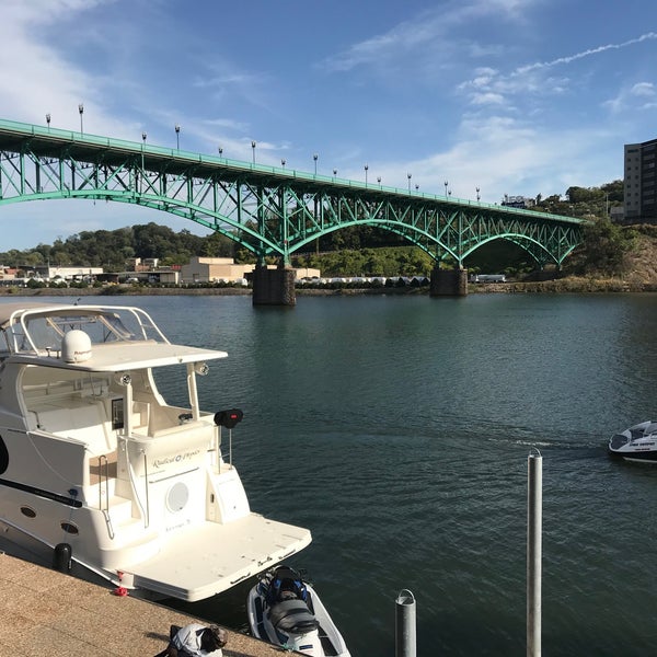 10/11/2019 tarihinde Marie Gooddayphoto W.ziyaretçi tarafından Calhoun&#39;s on the River'de çekilen fotoğraf