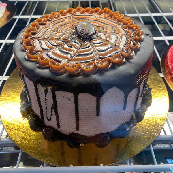 Pinecrest Bakery Key Largo Bakery in Key Largo