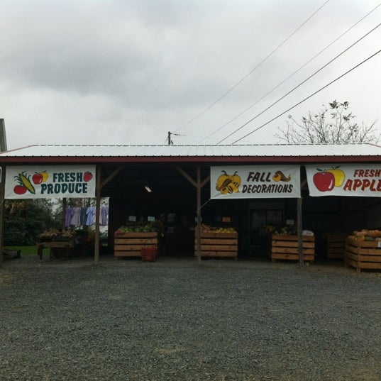 Sensenig Produce Farmers Market