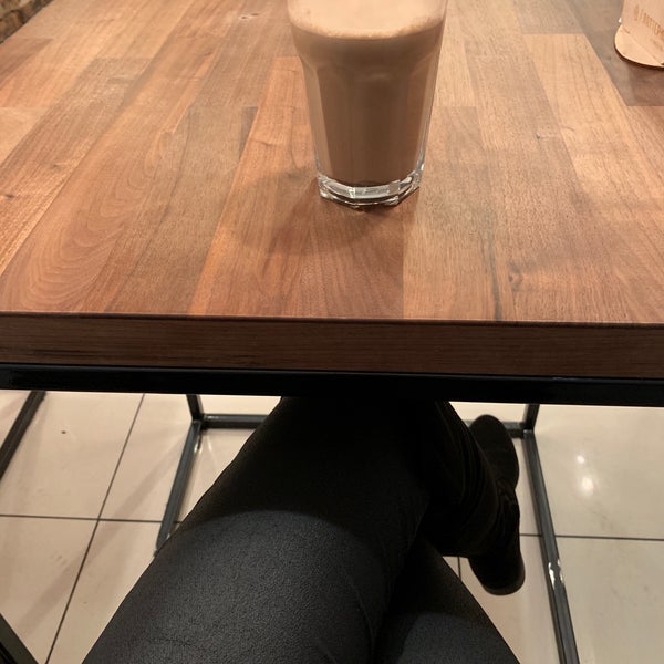 11/9/2018 tarihinde Anastasia L.ziyaretçi tarafından Latteria coffee'de çekilen fotoğraf