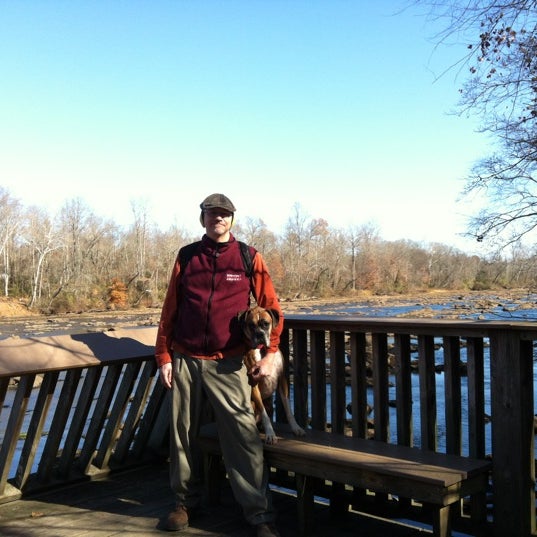 Foto scattata a Riverbend Park da Angela J. il 11/17/2012