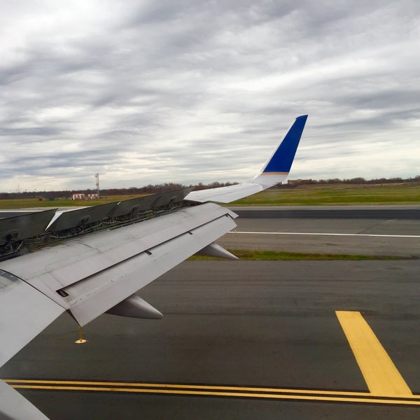 Photo taken at John F. Kennedy International Airport (JFK) by Duy D. on 4/14/2015