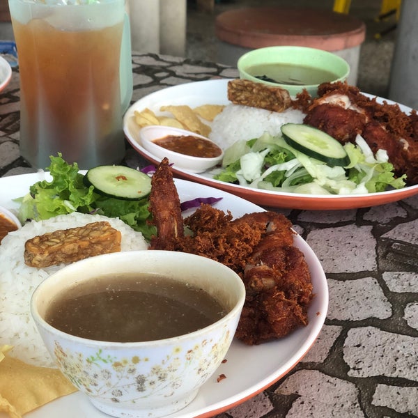 Photos At Nasi Ayam Penyet Warisan Bonda Food Stand