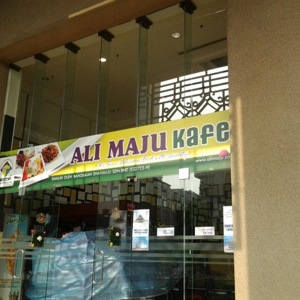 Ali Maju Kafe Menara Usahawan