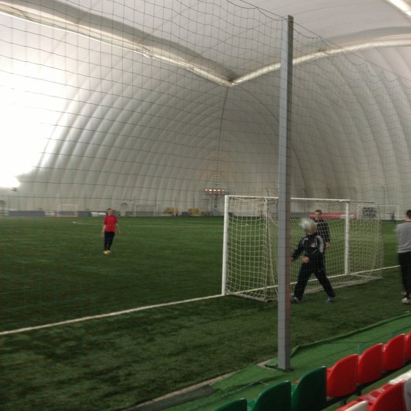 Манеж локомотив черкизово. Малый футбольный манеж локомотив. Малый манеж стадион локомотив. Манеж локомотив иваново. Манеж локомотива.