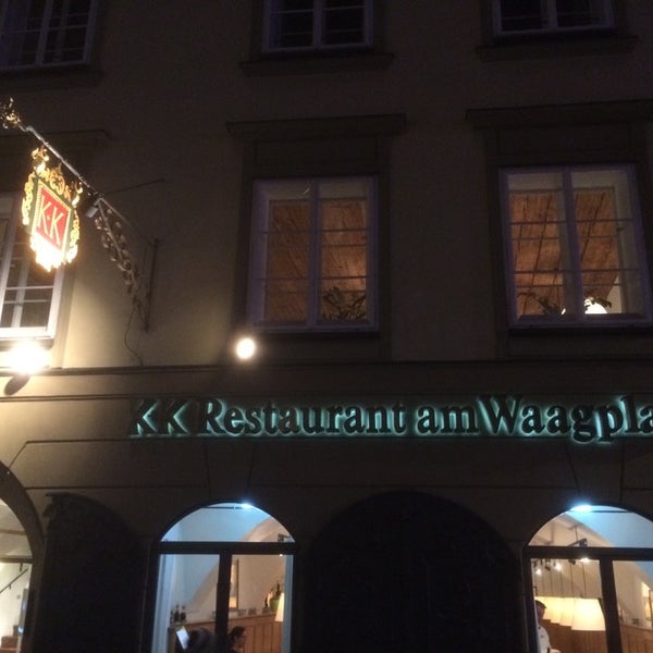 Снимок сделан в Koller+Koller am Waagplatz пользователем Azamataka S. 11/17/2014